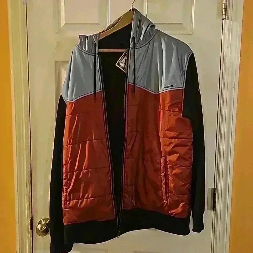 Volcom Jacket - Picture 2 of 7